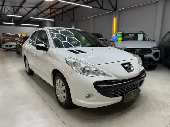 PEUGEOT 207 1.4 XR PASSION SPORT 8V FLEX 4P MANUAL PEUGEOT 207 1.4 XR PASSION SPORT 8V FLEX 4P MANUAL