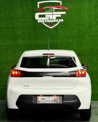 PEUGEOT-208-2023