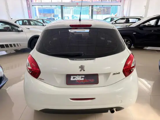 PEUGEOT-208-2014