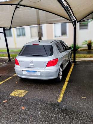 PEUGEOT-307-2011