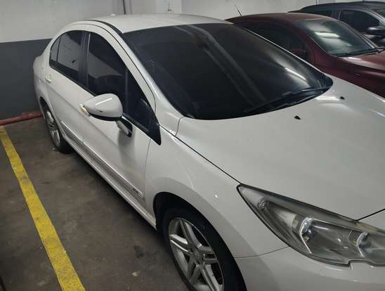 PEUGEOT-408-2017
