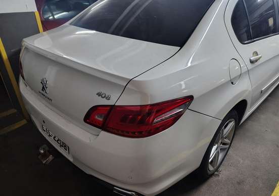 PEUGEOT-408-2017