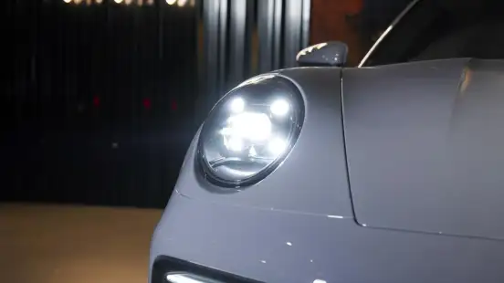 PORSCHE-911-2023