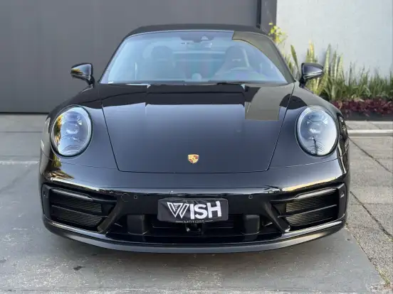 PORSCHE-911-2023