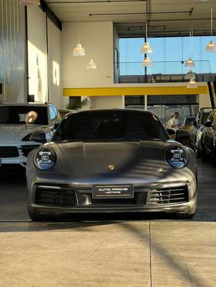 PORSCHE-911-2021