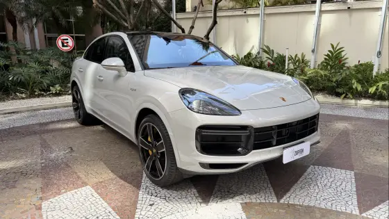 PORSCHE CAYENNE 4.0 V8 E-HYBRID TURBO S COUPÉ AWD TIPTRONIC S PORSCHE CAYENNE 4.0 V8 E-HYBRID TURBO S COUPÉ AWD TIPTRONIC S