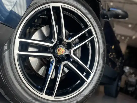 PORSCHE-MACAN-2.0 16V GASOLINA 4P AUTOMÁTICO PORSCHE-MACAN-2021