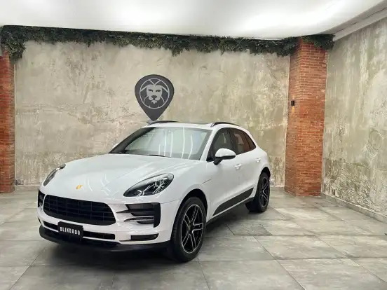 PORSCHE-MACAN-2020