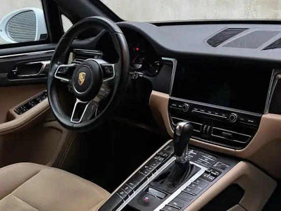 PORSCHE-MACAN-2.0 16V GASOLINA 4P AUTOMÁTICO PORSCHE-MACAN-2020