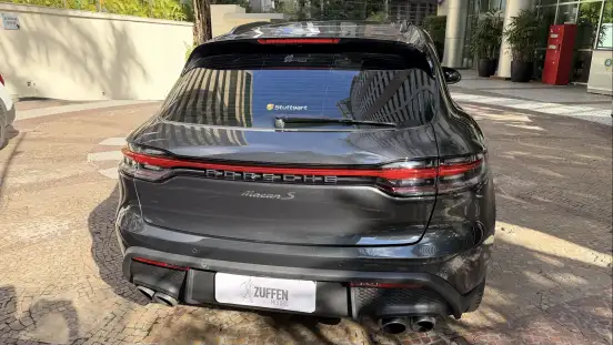 PORSCHE-MACAN-2024