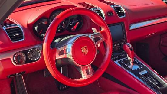 PORSCHE-BOXSTER-2012