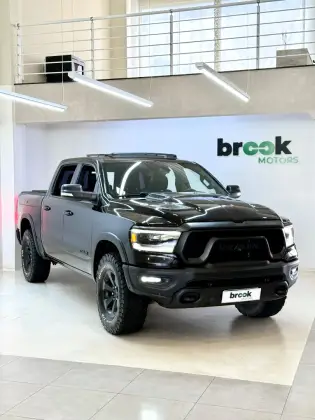 RAM 1500 5.7 V8 GASOLINA REBEL CD 4X4 AUTOMÁTICO