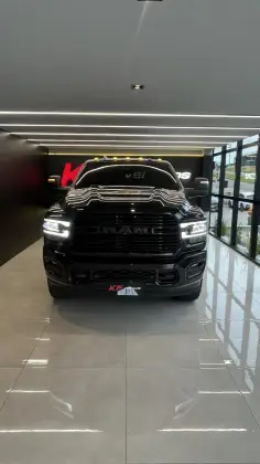 RAM 3500 6.7 I6 TURBO DIESEL LARAMIE NIGHT EDITION CD 4X4 AUTOMÁTICO RAM 3500 6.7 I6 TURBO DIESEL LARAMIE NIGHT EDITION CD 4X4 AUTOMÁTICO