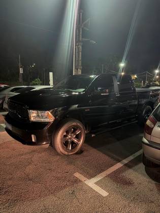 RAM 1500 5.7 V8 GASOLINA REBEL CD 4X4 AUTOMÁTICO