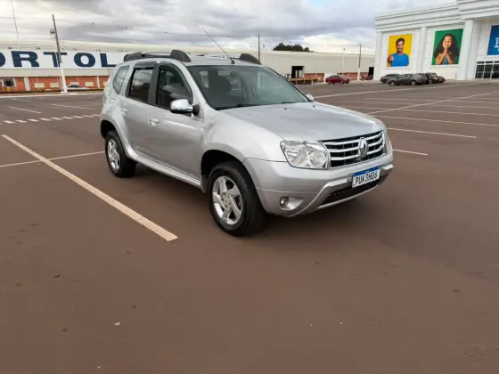 RENAULT DUSTER 1.6 DYNAMIQUE 4X2 16V FLEX 4P MANUAL RENAULT DUSTER 1.6 DYNAMIQUE 4X2 16V FLEX 4P MANUAL