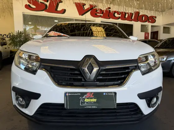 RENAULT SANDERO 1.6 16V SCE FLEX INTENSE X-TRONIC RENAULT SANDERO 1.6 16V SCE FLEX INTENSE X-TRONIC