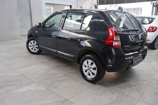 RENAULT-SANDERO-1.0 EXPRESSION 16V FLEX 4P MANUAL RENAULT-SANDERO-2012