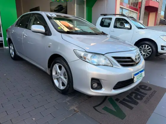 TOYOTA COROLLA 1.8 GLI 16V FLEX 4P AUTOMÁTICO TOYOTA COROLLA 1.8 GLI 16V FLEX 4P AUTOMÁTICO