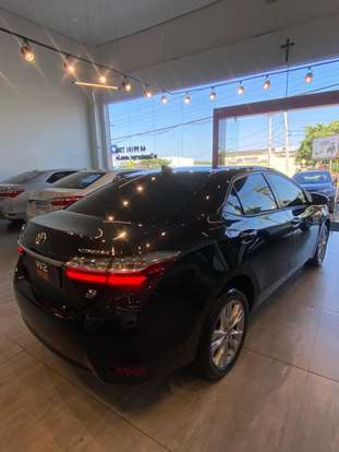TOYOTA-COROLLA-2017