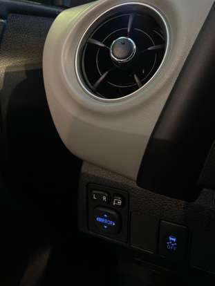 TOYOTA-COROLLA-2017