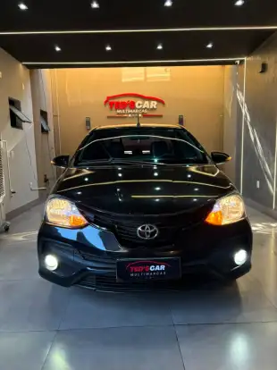 TOYOTA-ETIOS-2016