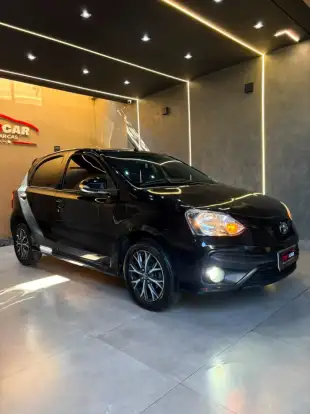 TOYOTA-ETIOS-2016