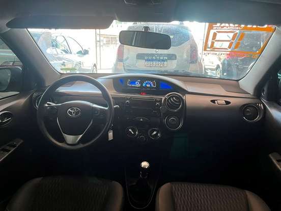 TOYOTA-ETIOS-1.5 XS 16V FLEX 4P MANUAL TOYOTA-ETIOS-2017