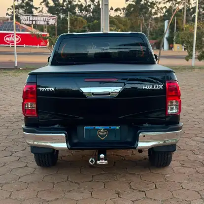 TOYOTA-HILUX-2.7 SR 4X2 CD 16V FLEX 4P AUTOMÁTICO TOYOTA-HILUX-2016