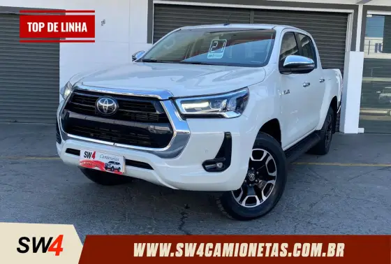 TOYOTA HILUX 2.8 D-4D TURBO DIESEL CD SRX 4X4 AUTOMÁTICO TOYOTA HILUX 2.8 D-4D TURBO DIESEL CD SRX 4X4 AUTOMÁTICO