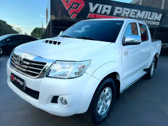 TOYOTA HILUX 3.0 SRV 4X4 CD 16V TURBO INTERCOOLER DIESEL 4P AUTOMÁTICO