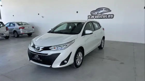 TOYOTA YARIS 1.3 16V FLEX XL MANUAL TOYOTA YARIS 1.3 16V FLEX XL MANUAL