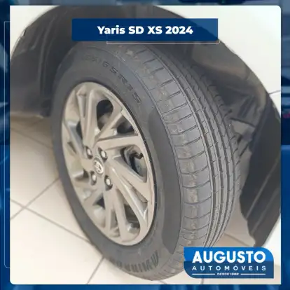 TOYOTA-YARIS-2023