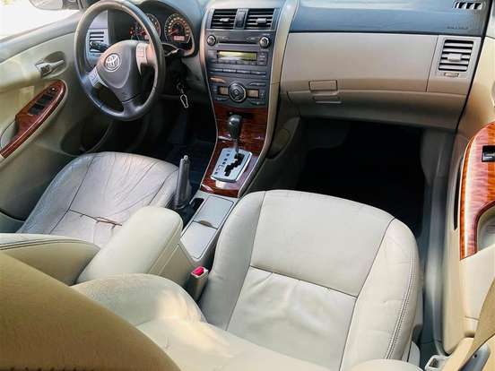 TOYOTA-COROLLA-1.8 SE-G 16V FLEX 4P AUTOMÁTICO TOYOTA-COROLLA-2008