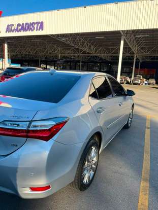 TOYOTA-COROLLA-2018