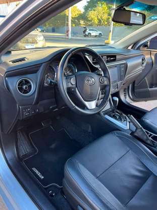 TOYOTA-COROLLA-2018