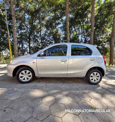 TOYOTA-ETIOS-1.3 X 16V FLEX 4P MANUAL TOYOTA-ETIOS-2014