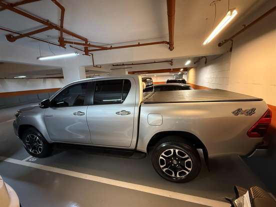 TOYOTA-HILUX-2024
