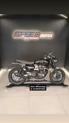 TRIUMPH SPEED TWIN 
