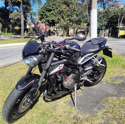TRIUMPH-STREET TRIPLE 765 RS TRIUMPH-STREET TRIPLE 765 RS-2018