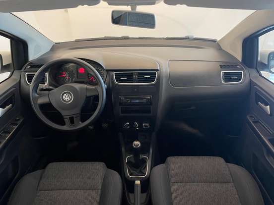 VOLKSWAGEN-FOX-1.6 MI 8V FLEX 4P MANUAL VOLKSWAGEN-FOX-2012