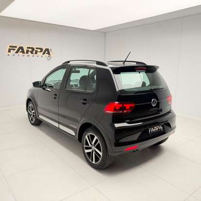 VOLKSWAGEN-FOX-2020