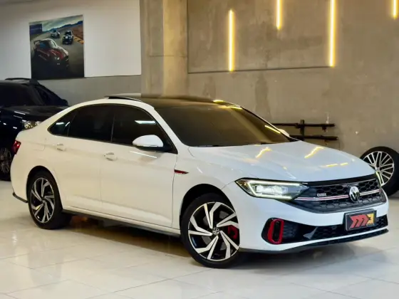 VOLKSWAGEN JETTA 2.0 350 TSI GASOLINA GLI DSG