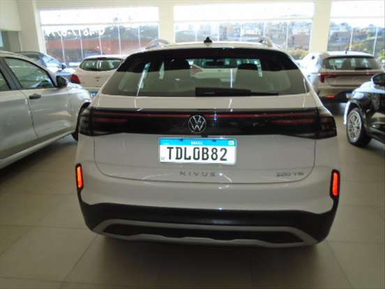 VOLKSWAGEN-NIVUS-1.0 200 TSI TOTAL FLEX HIGHLINE AUTOMÁTICO VOLKSWAGEN-NIVUS-2024
