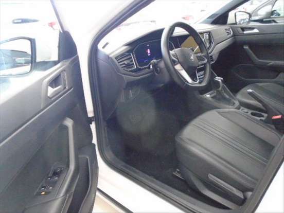 VOLKSWAGEN-NIVUS-1.0 200 TSI TOTAL FLEX HIGHLINE AUTOMÁTICO VOLKSWAGEN-NIVUS-2024