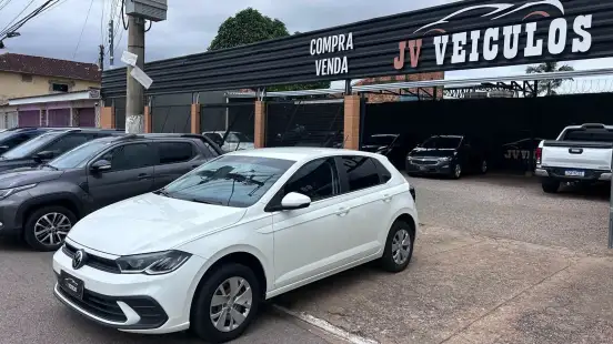 VOLKSWAGEN-POLO-2023