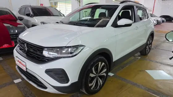 VOLKSWAGEN T-CROSS 1.0 200 TSI TOTAL FLEX AUTOMÁTICO