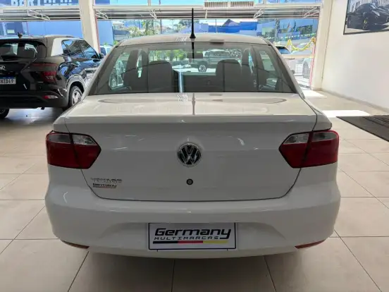 VOLKSWAGEN-VOYAGE-1.0 12V MPI TOTALFLEX 4P MANUAL VOLKSWAGEN-VOYAGE-2022