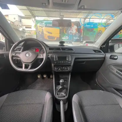 VOLKSWAGEN-VOYAGE-2021