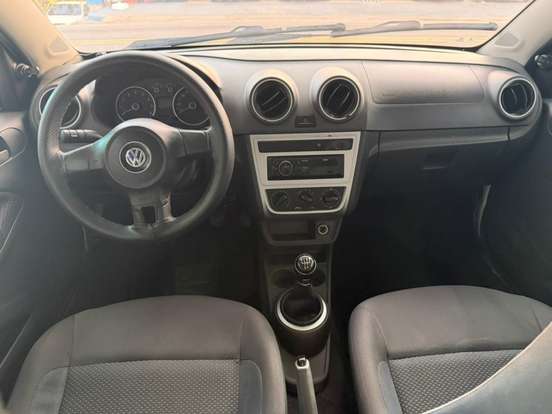 VOLKSWAGEN-VOYAGE-1.6 MI TRENDLINE 8V FLEX 4P MANUAL VOLKSWAGEN-VOYAGE-2014
