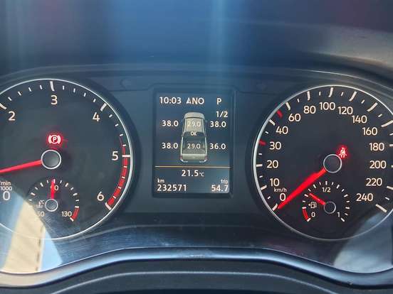 VOLKSWAGEN-AMAROK-3.0 V6 TDI DIESEL HIGHLINE EXTREME CD 4MOTION AUTOMÁTICO VOLKSWAGEN-AMAROK-2019